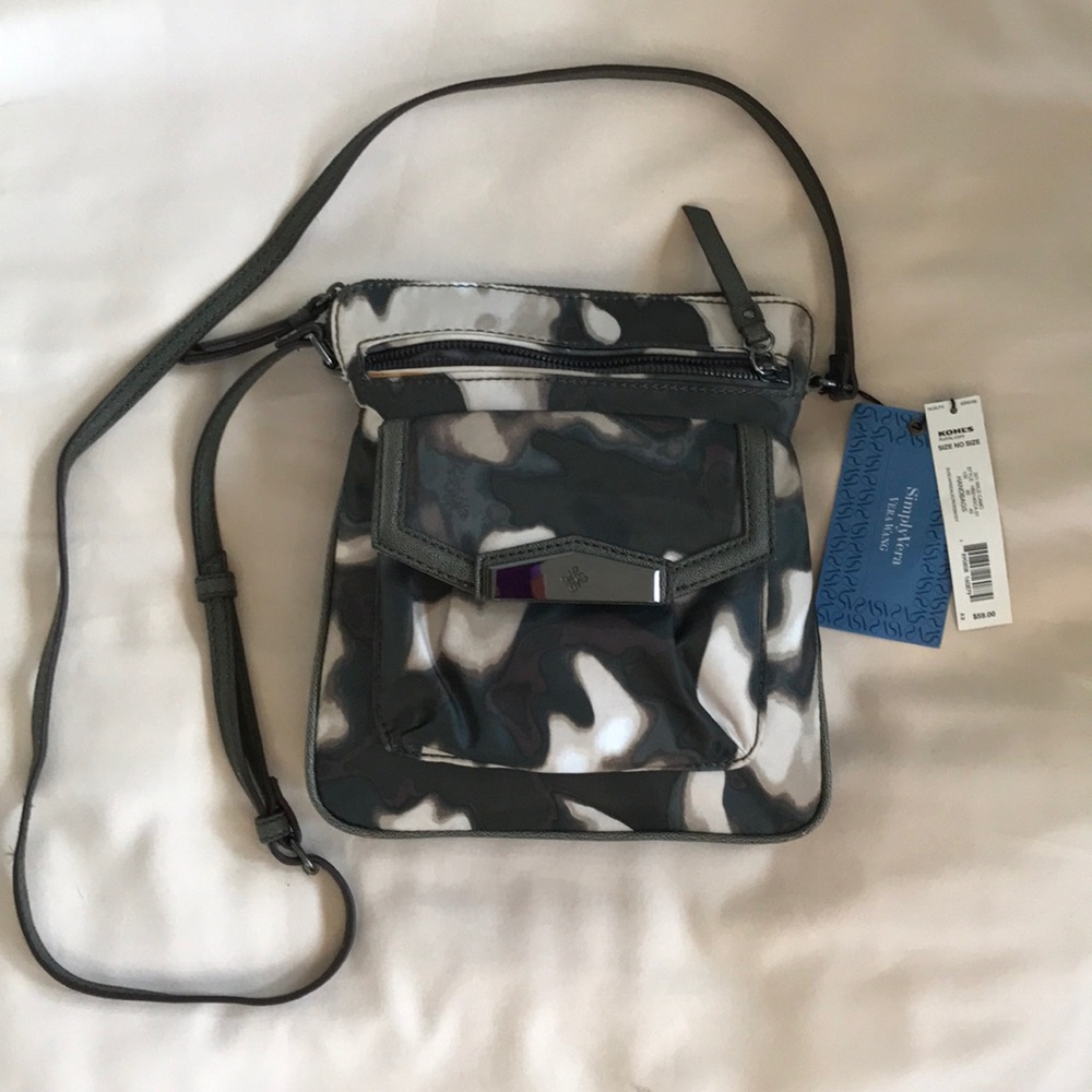 HOBO Purse Simply Vera Wang NWT Camo Look Colors