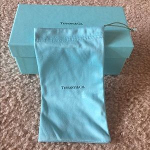 Tiffany box and Tiffany pouch