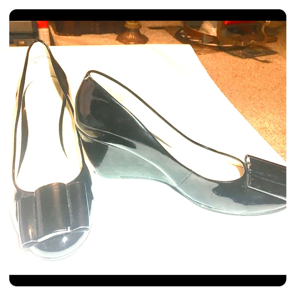 Nine West pumps