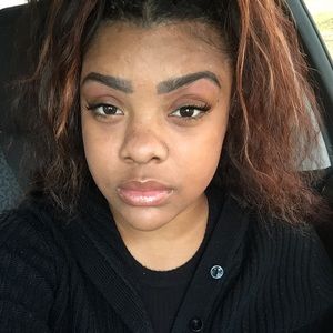 Meet your Posher, Love