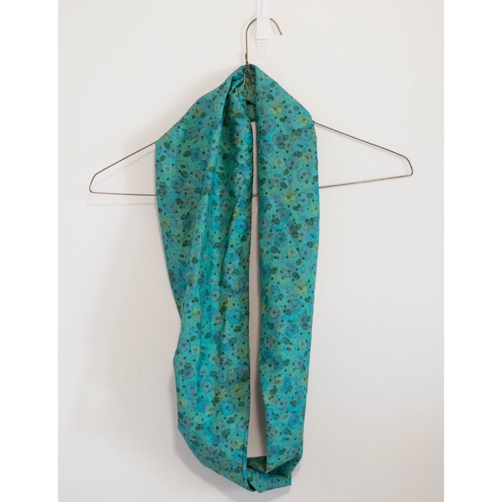 Teal infinite scarf