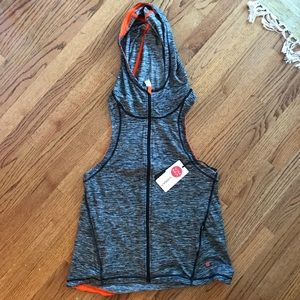 NWT Vimmia Charcoal Grey “Vigor” Hooded Vest