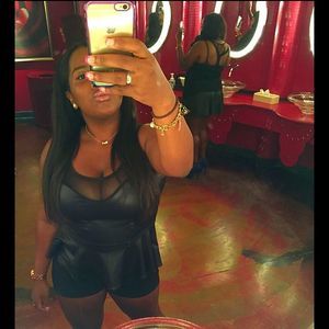 Meet your Posher, Shamika