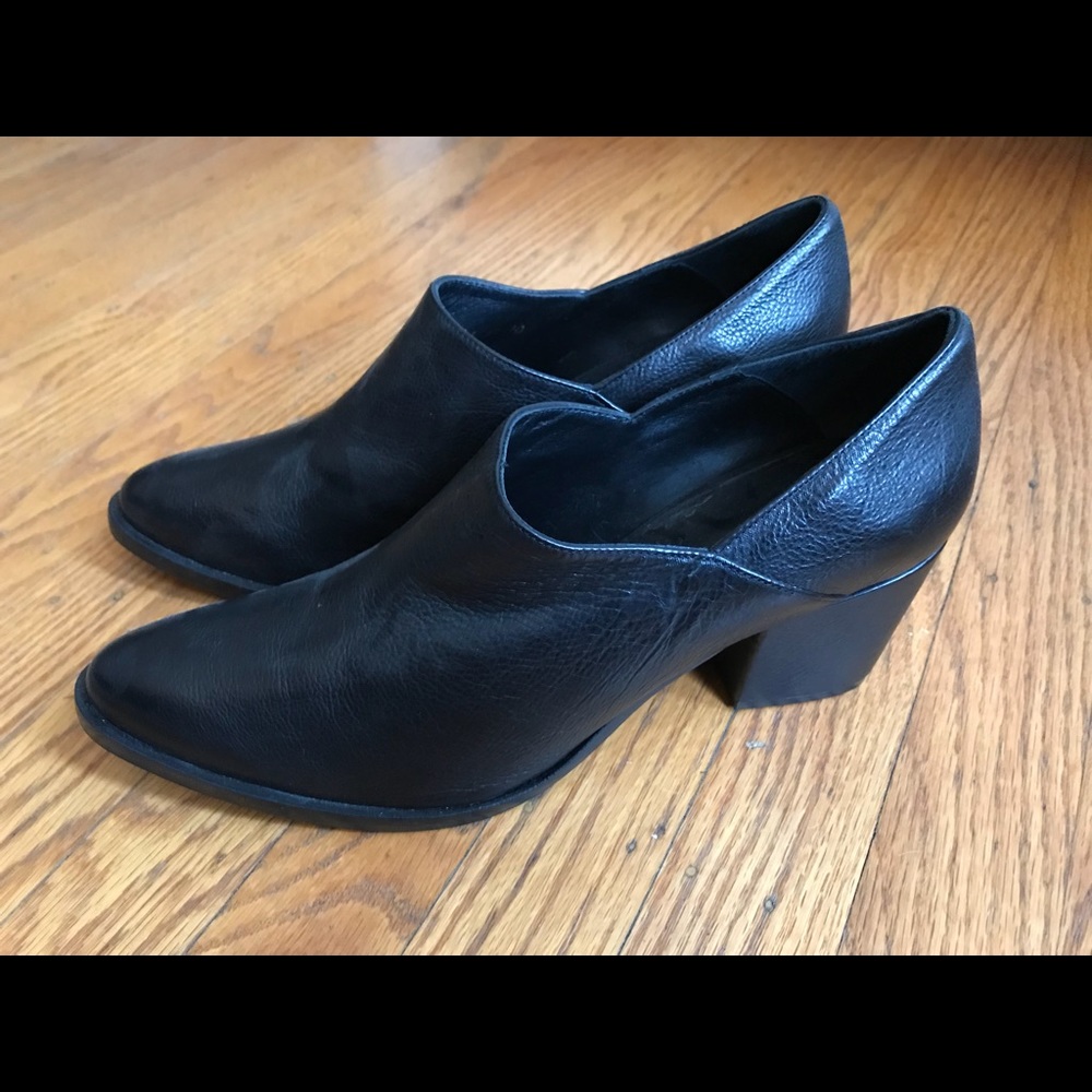 Freda Salvador Moon Booties NEW