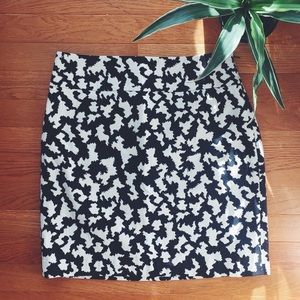 Loft Black and White Printed Skirt (New)