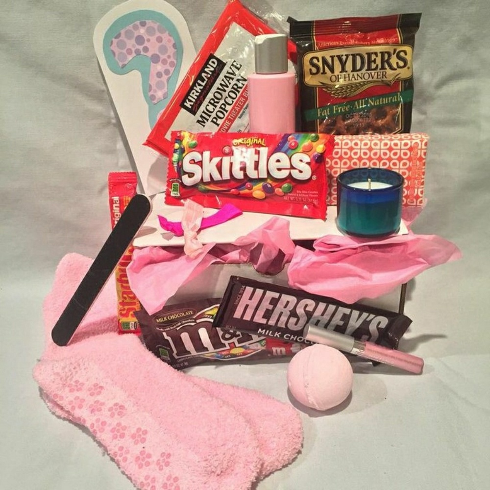 MYSTERY BOXES - Picture 2 of 8