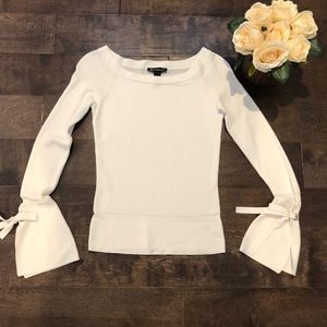 Bell sleeve white top
