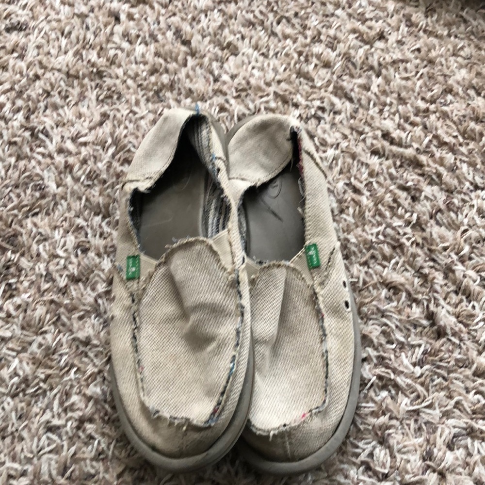 Sanuk sz 10