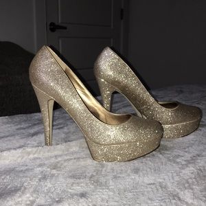 Aldo gold glitter heels