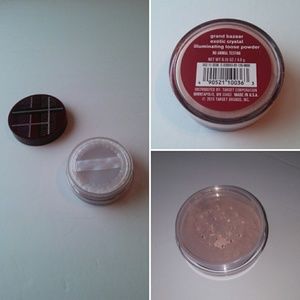 Grand Bazaar Exotic Crystal Illuminating Powder💄