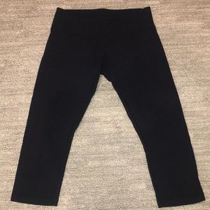 Lightly worn lulu lemon cropped leggings