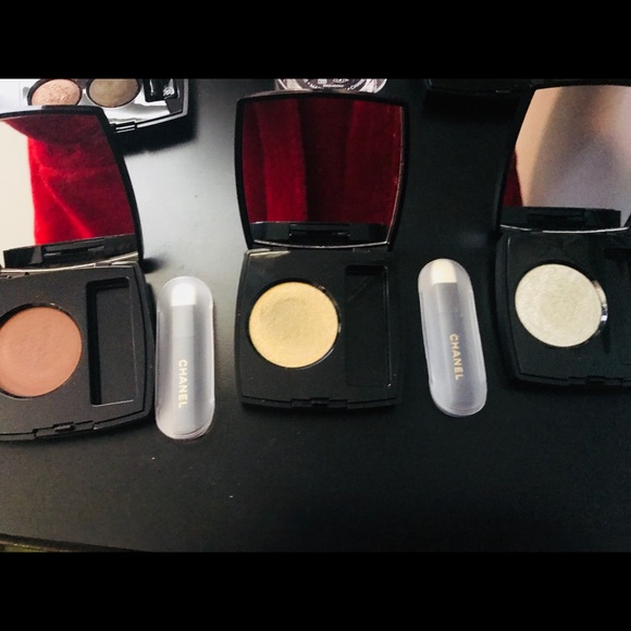 Chanel 7 piece eyeshadow collection - Picture 6 of 8