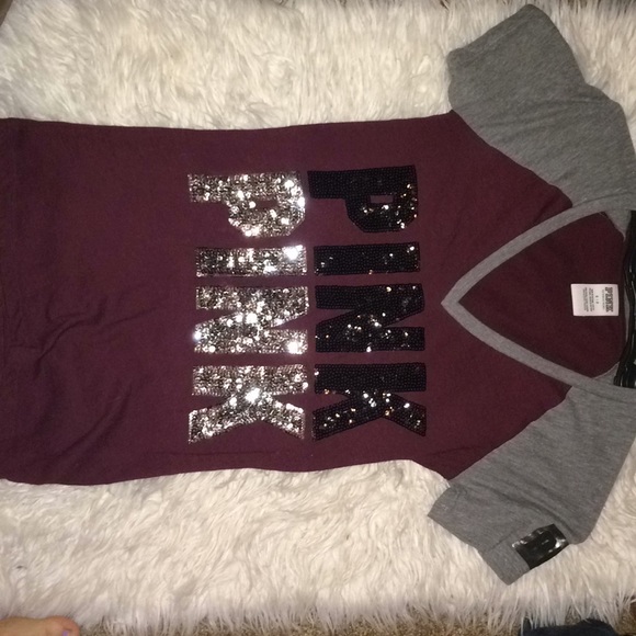 PINK Victoria's Secret Tops - Victoria secret tshirt