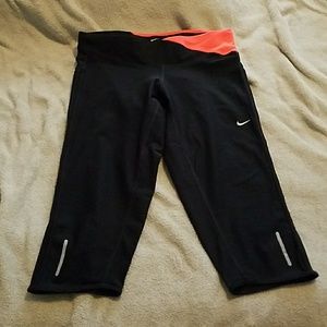 Nike Dri Fit Capri Leggings