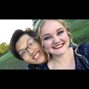 Meet your Posher, Courtney