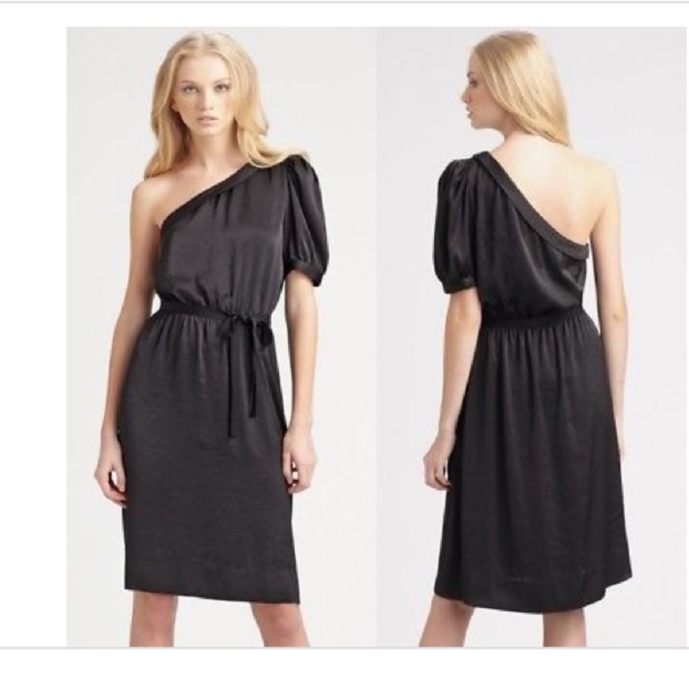 MARC by MARC JACOBS one shoulder knee length dress