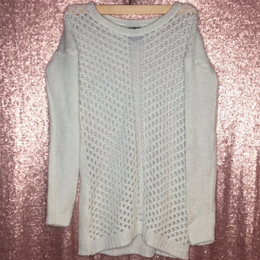 RUE 21 KNIT SWEATER