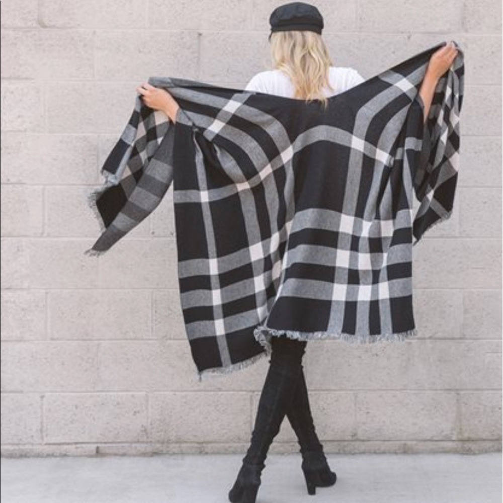 Splendid poncho