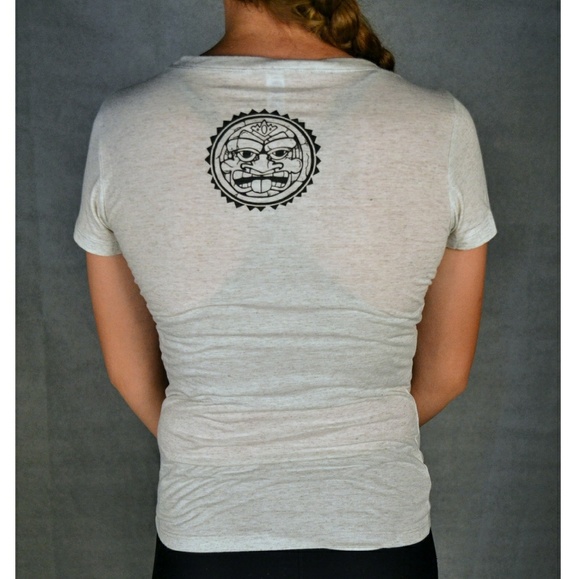 Sun King Graphic Tee - Picture 4 of 4