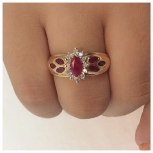 RUBY & DIAMOND RING