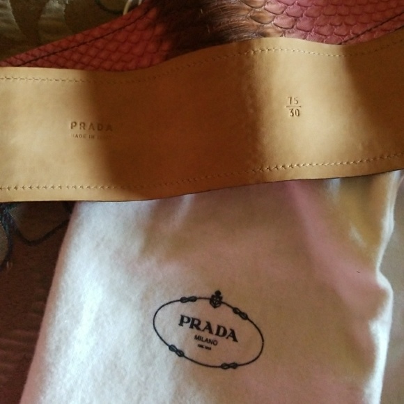 Prada belt (made in Italy) - Picture 2 of 3