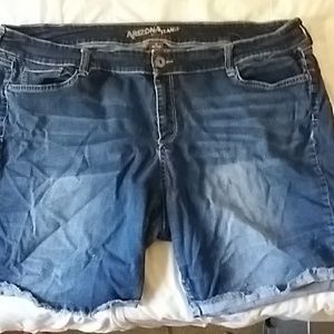 Arizona juniors plus shorts