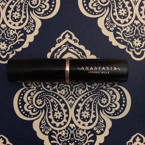 Anastasia Beverly Hills foundation