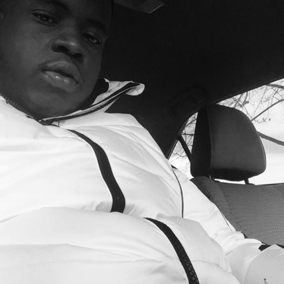 Meet your Posher, Devaughn - Picture 1 of 1