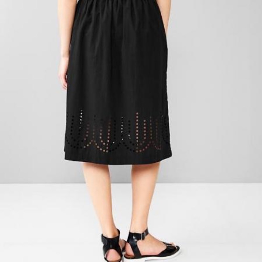 GAP black midi skirt