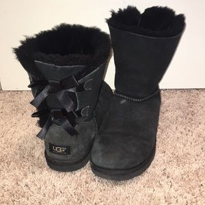 WOMEN’s UGG AUSTRALIA BAILEY BOW II BOOTS
