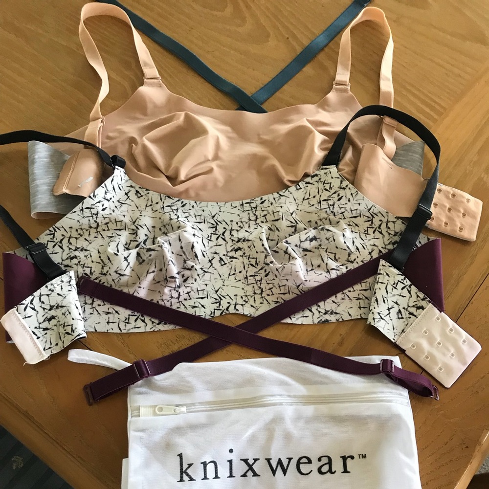 2-pack Knixwear bras! Evolution 8- in- 1