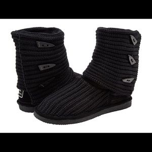 BearPaw black knit boots. Size 9.