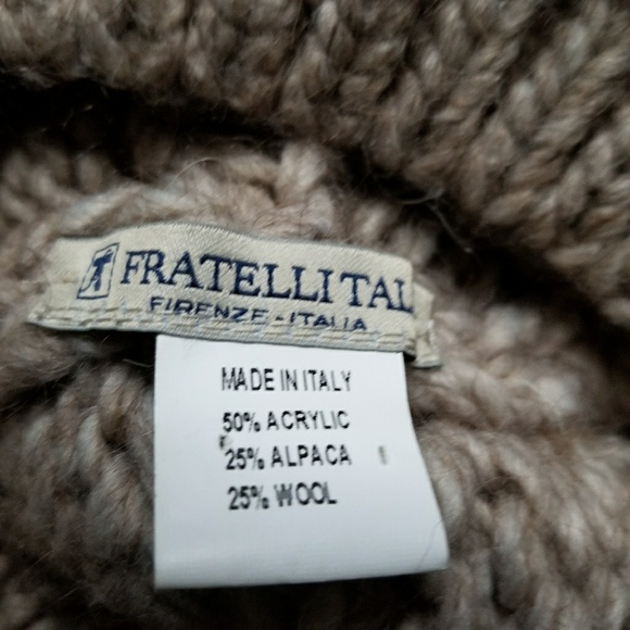 SOLD 🎉Knit hat - Picture 4 of 5