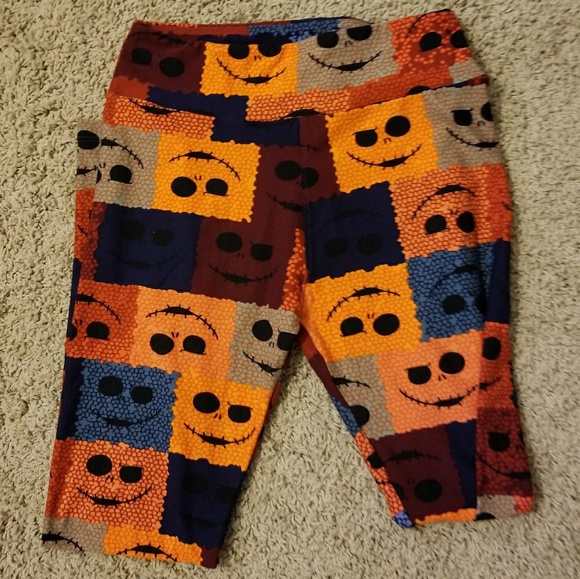 Lularoe Nightmare Before Christmas OS Leggings - Picture 2 of 4