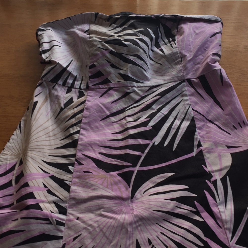 Strapless leaf print summer dress