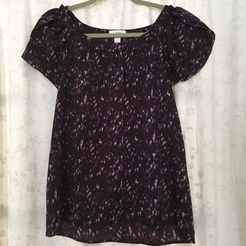 ⬇️  LOFT Cap Sleeve Blouse