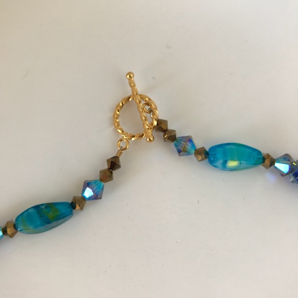 Handmade swirl pendant Swarovski crystal necklace - Picture 3 of 4