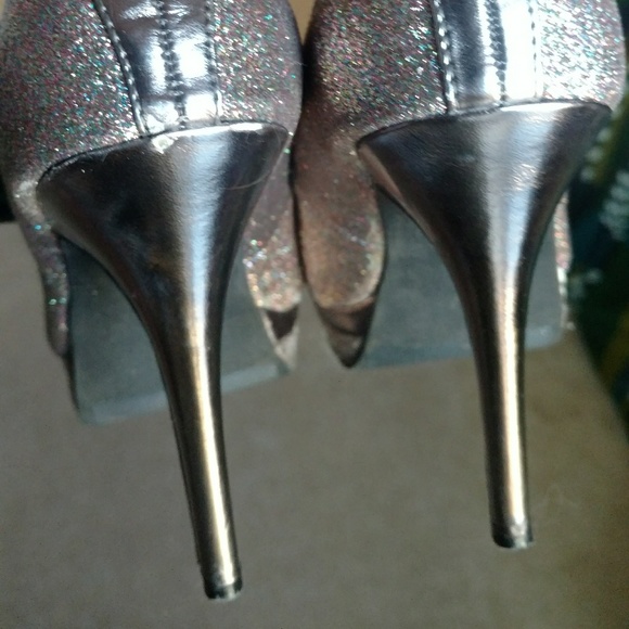 Baby Phat Pewter/multi glittered platform - Picture 3 of 7