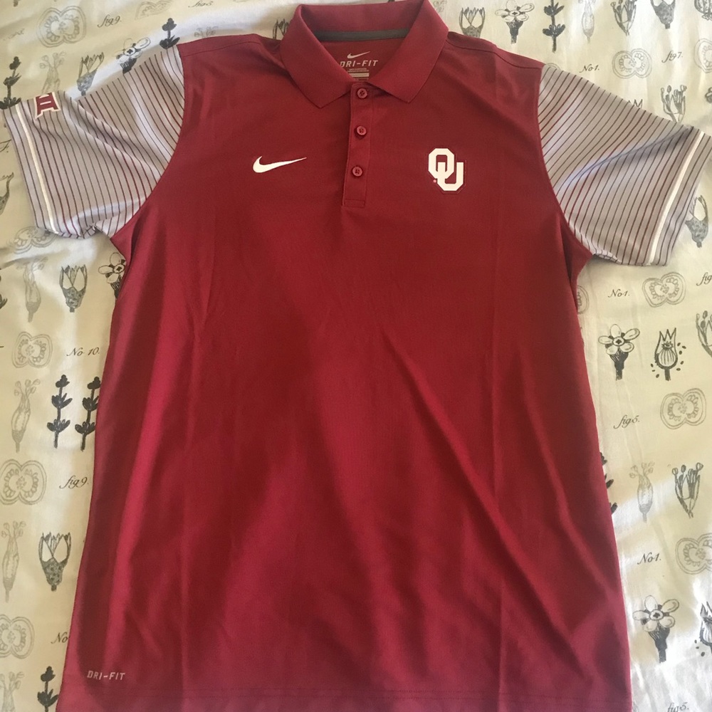 Collegiate Nike University of Oklahoma polo