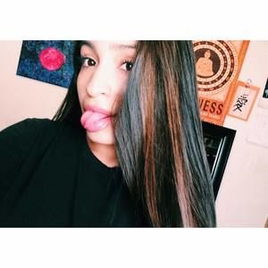 Meet your Posher, Desirée