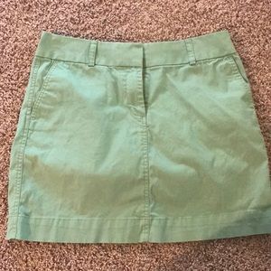 Vineyard Vines chino skirt