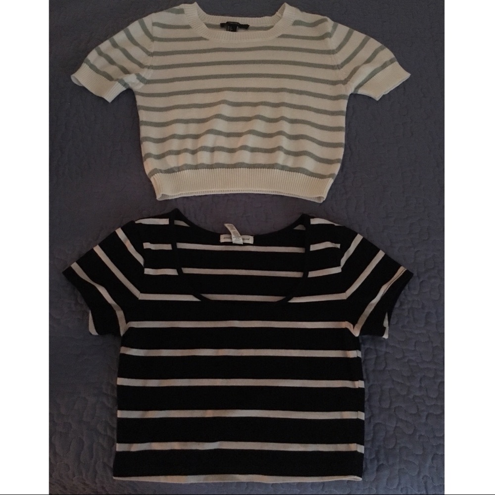 2 striped crop tops