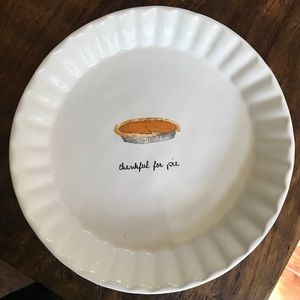 Rae Dunn Thankful for pie pan