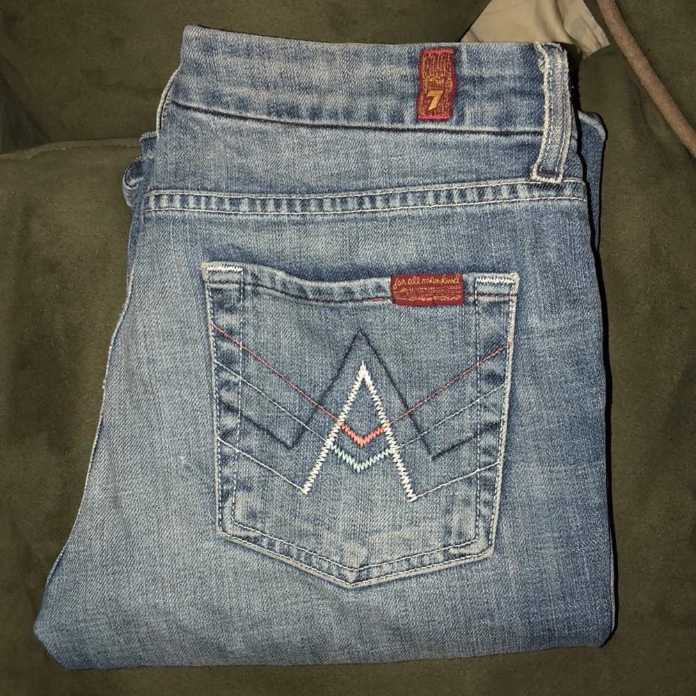 Stylish 7 for all kind A POCKET JEANS like new! !!