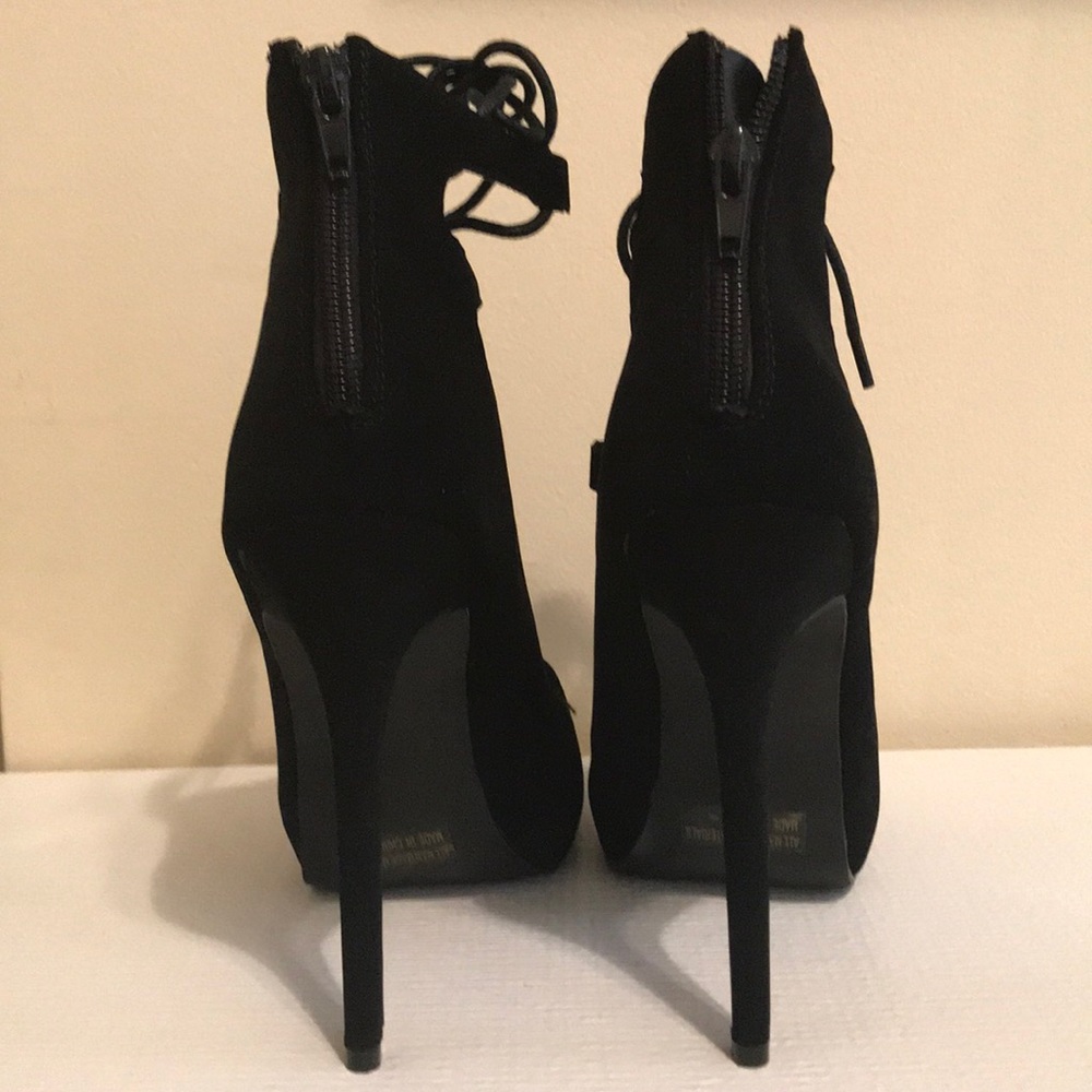 Black heels - 5 inches - Picture 3 of 4