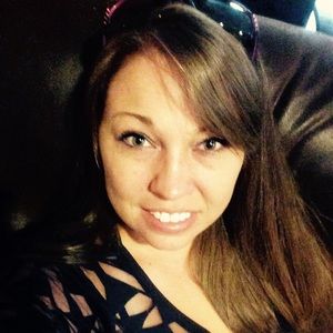 Meet your Posher, Stacie