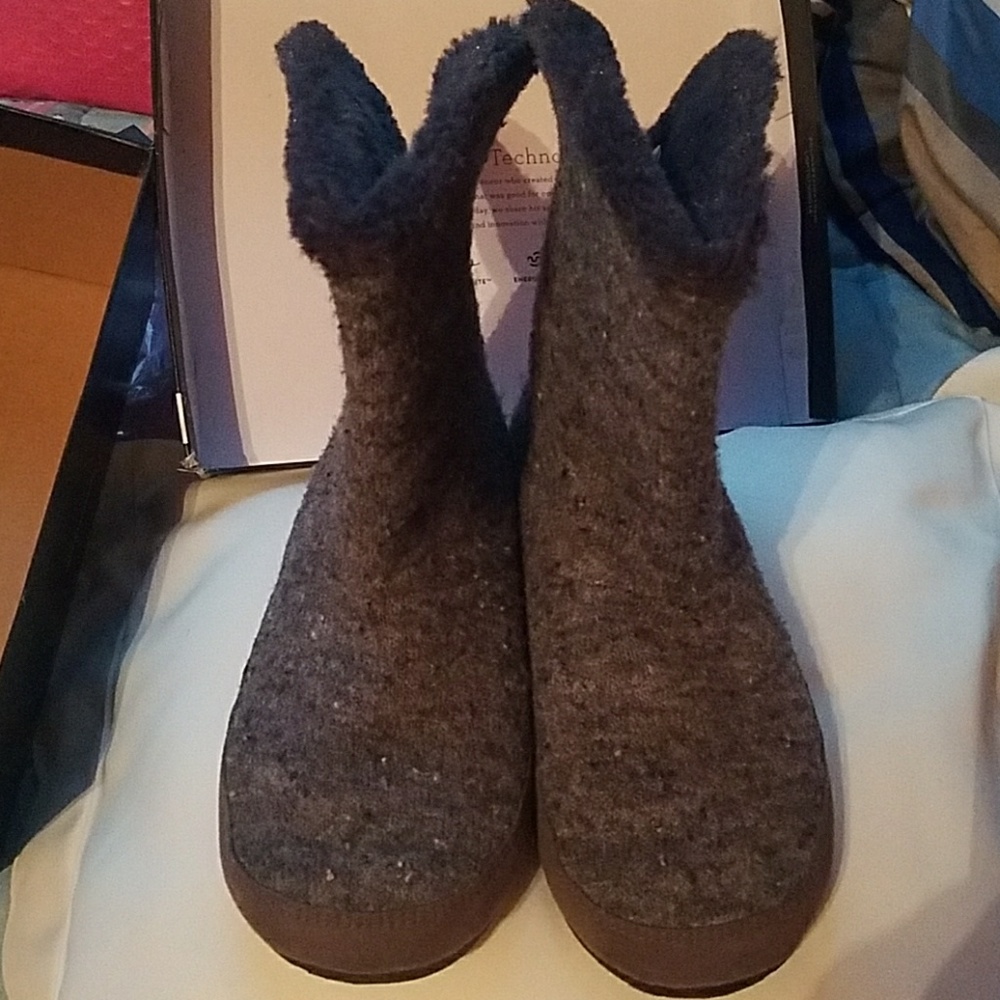 Dr Scholl's Grey Booties Size 7/8 M