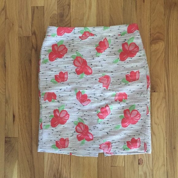 J. Crew Dresses & Skirts - NWT J. Crew Tweed Pencil Skirt
