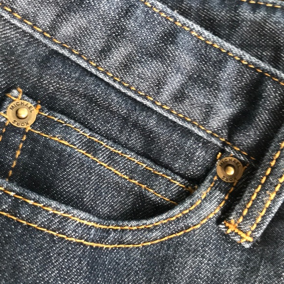 Micheal Kors boot cut jeans - Picture 5 of 6