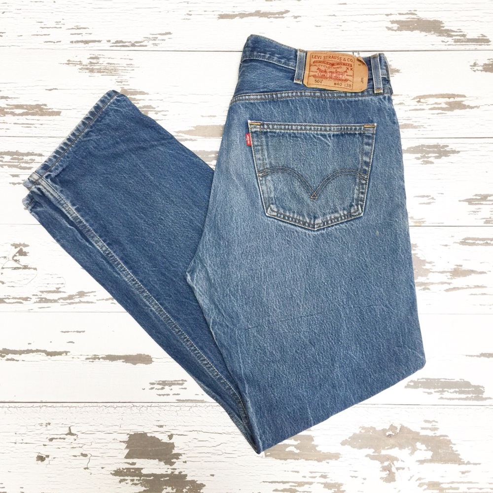 Levi’s 501 Straight Leg Jeans